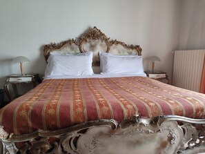 Classic Double Room, Private Bathroom (External)