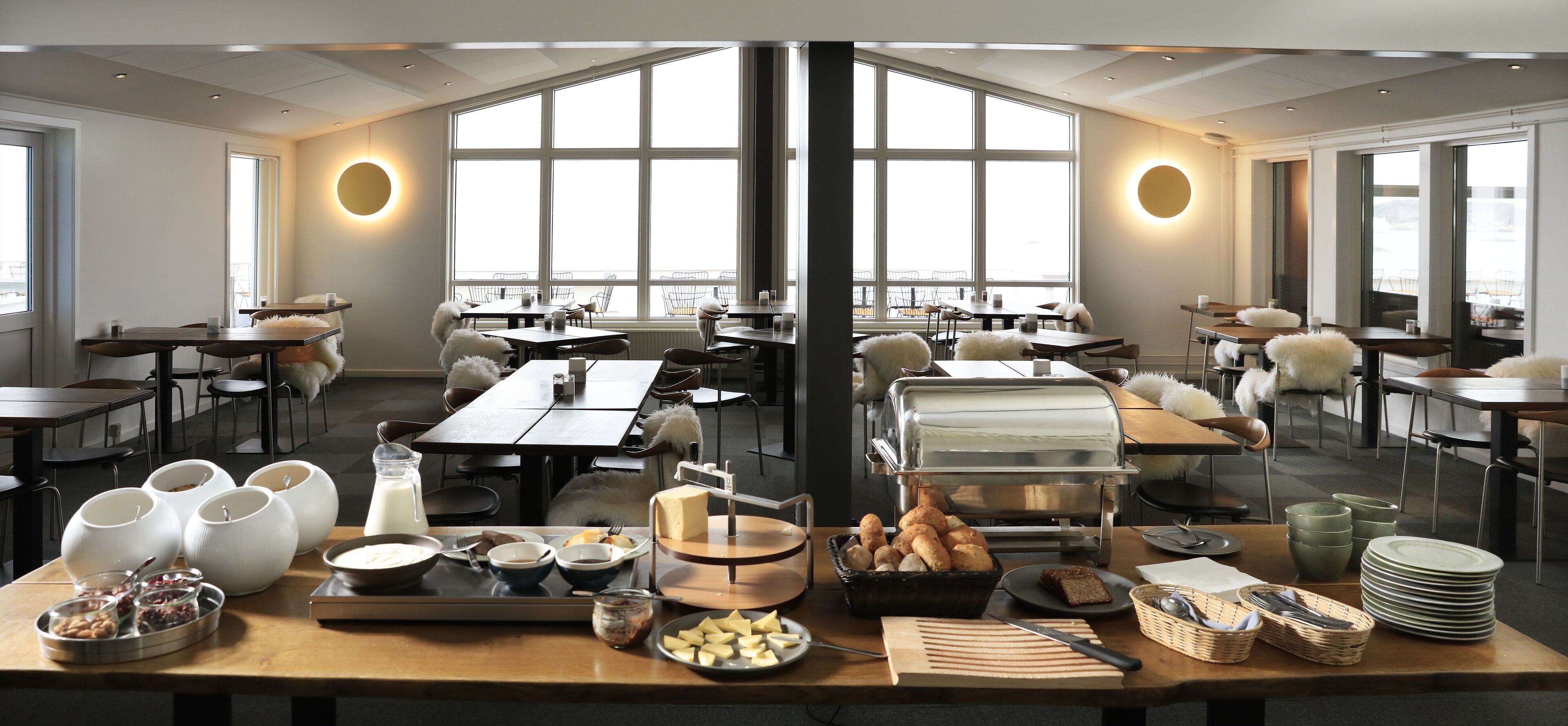 free daily continental breakfast