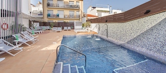 Neptuno Aparthotel