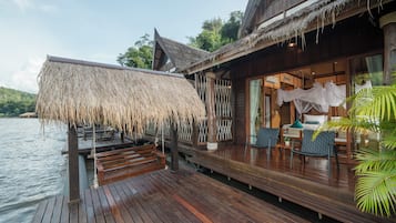 Villa (Floating with Dinner+ Breakfast ) | Balkoni