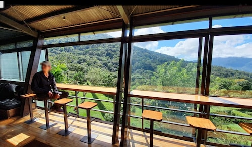 Celeste Mountain Lodge