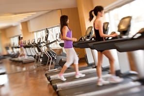 Fitness facility - Crowne Plaza Shanghai Anting - 20 Minutes drive to National Exhibition and Convention Center & 15 Minutes drive to F1 (Shanghai)