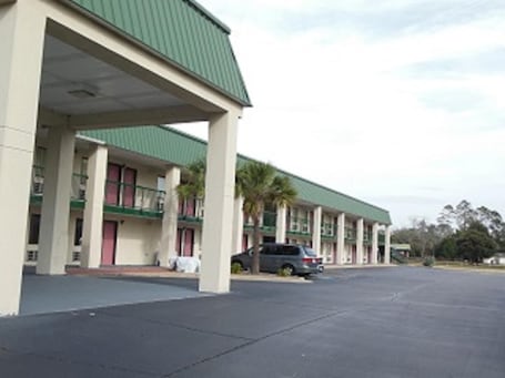 Exterior. Western Motel
