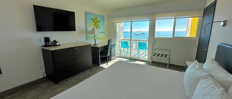 Chambre Confort, vue sur lâocĂ©an | Espace de travail pour ordinateurs portables, rideaux dâobscurcissement