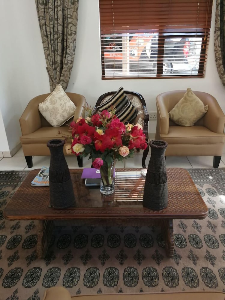 Hoyohoyo Chartwell Lodge by null