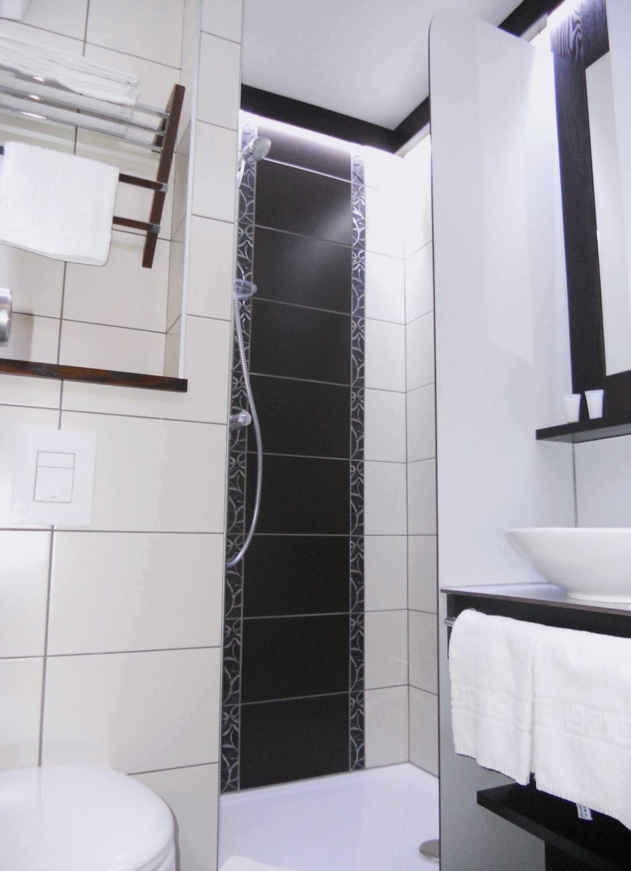 Foto - Cottage Logis Hôtel - Restaurant