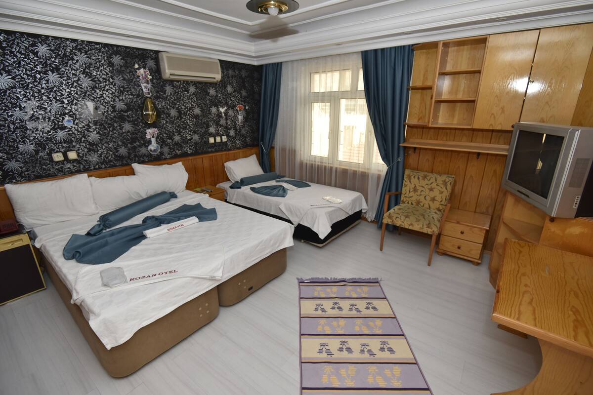 Quarto casal ou duplo standard | Roupas de cama de algodão egípcio, roupas de cama premium, escrivaninha