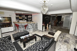 Reception - Kozan Hotel (Antalya)