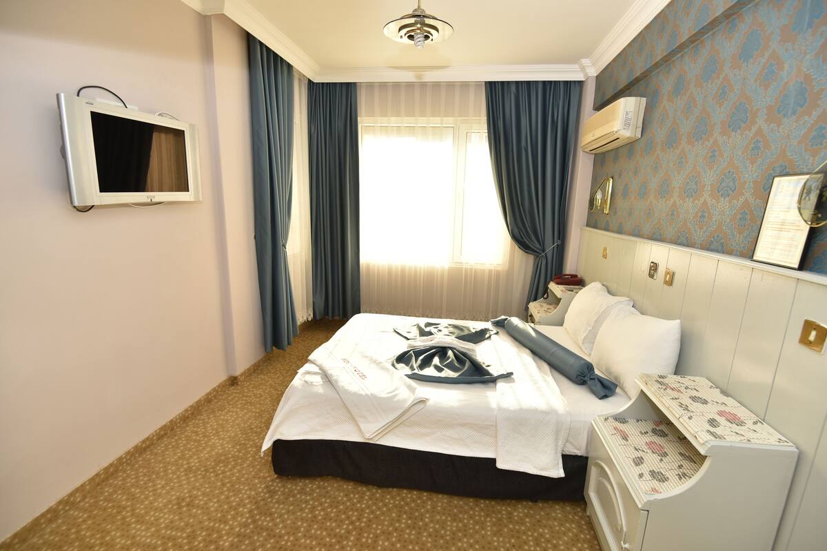 Quarto casal standard, 1 quarto | Roupas de cama de algodão egípcio, roupas de cama premium, escrivaninha