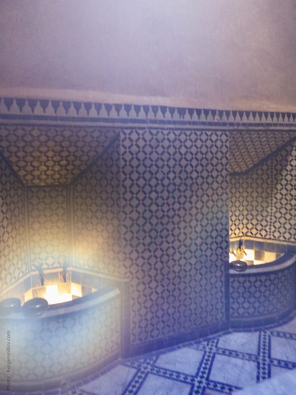 Sauna, steam room, Turkish bath/hammam, body treatments, sports massages