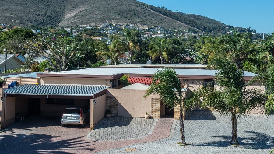 Ramasibi Guest Services