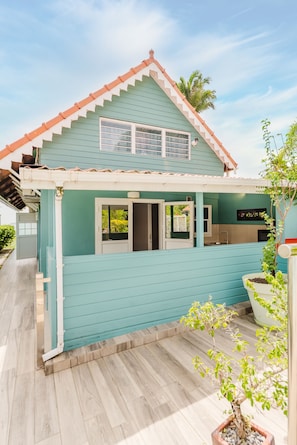 Standard Double Room, Non Smoking, Pool View | Exterior