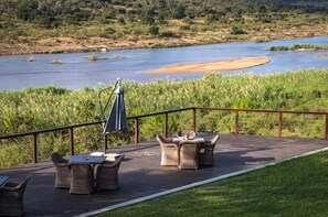 Terrace/patio - Buckler’s Africa Lodge Kruger Park (Nkomazi)