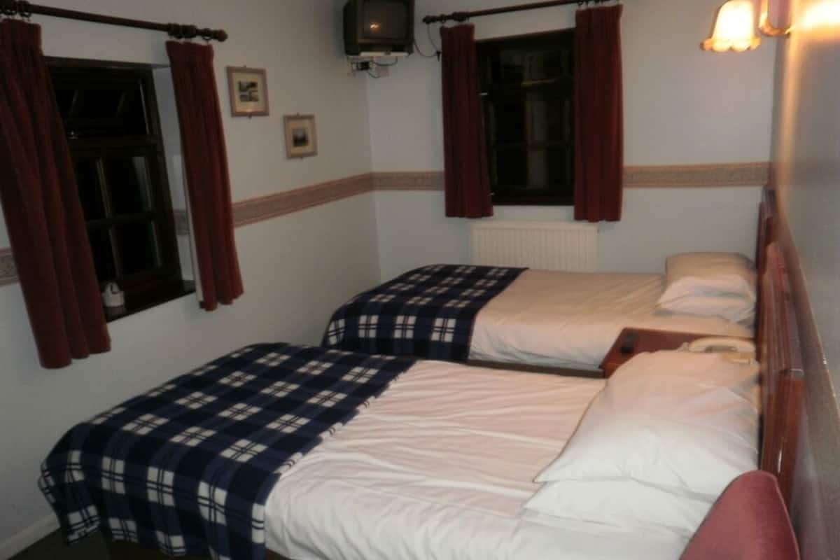 Twin Room, Ensuite