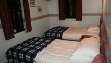Twin Room, Ensuite