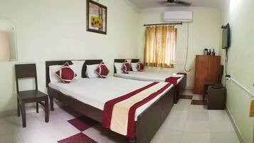 Down comforters, in-room safe, individually furnished