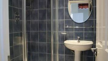 Een strijkplank/strijkijzer