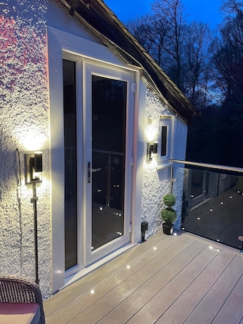 Romantic Double Room, Ensuite (Decked Balcony) | 1 bedroom