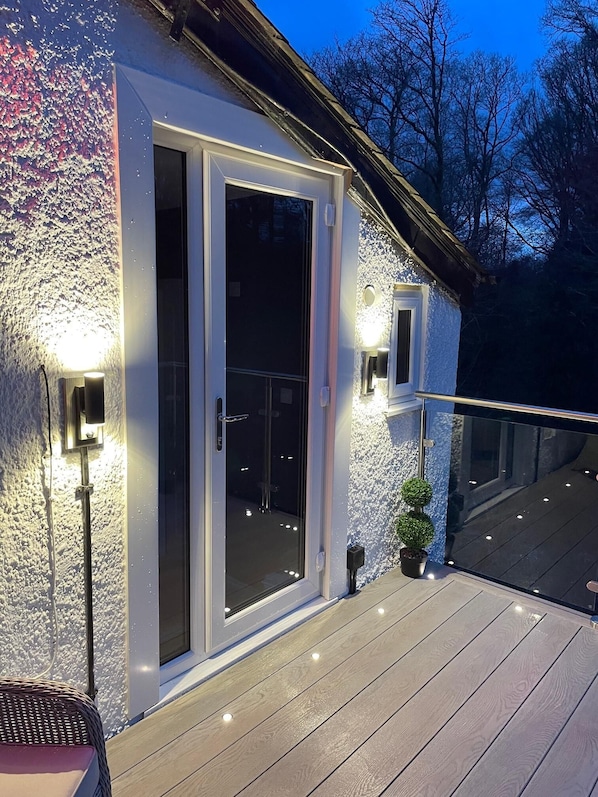 Habitación doble romántica, baño en la habitación (Decked Balcony) | 1 habitación