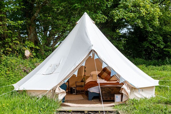 Luxury Tent (Bell Tent )