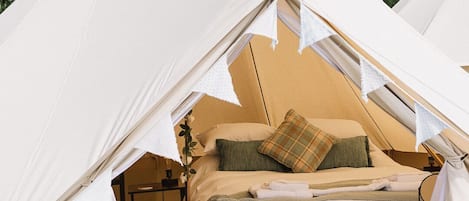 Luxury Tent (Bell Tent )