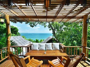 Grand Deluxe Cottage