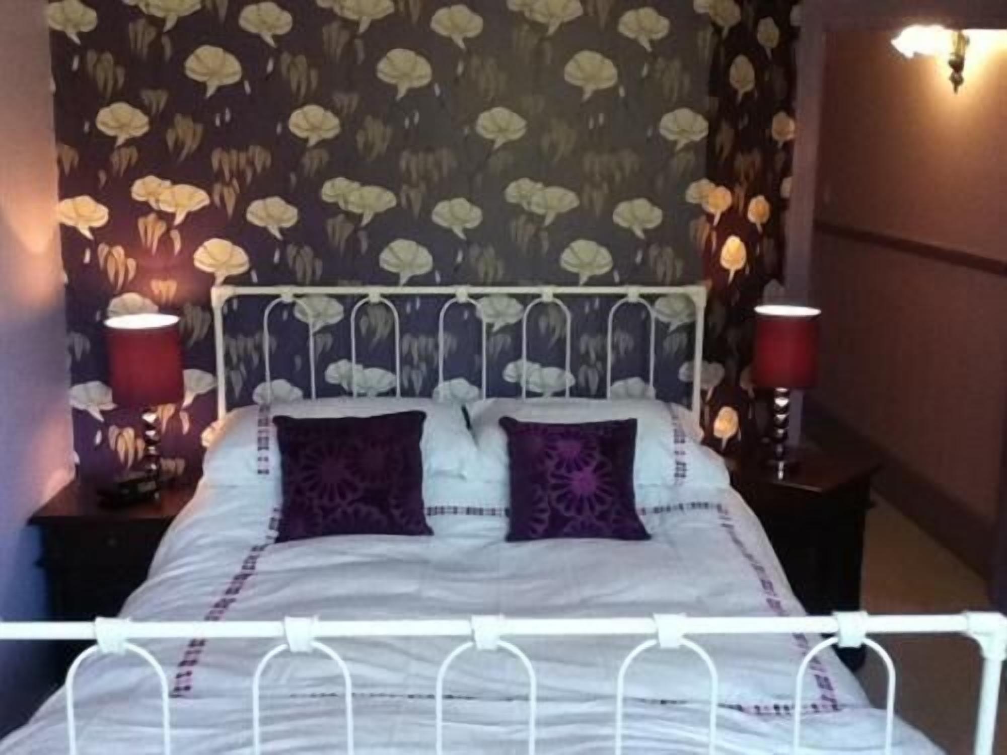 Double or Twin Room, Ensuite