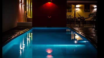 Piscina externa