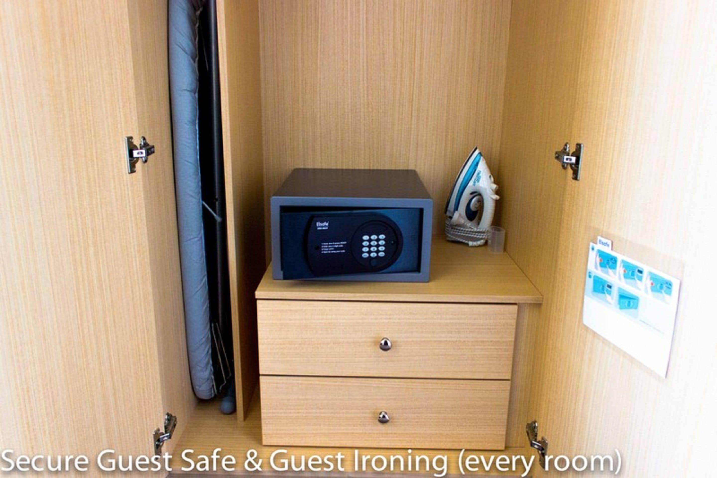 Photo - Airport Ascot Motel