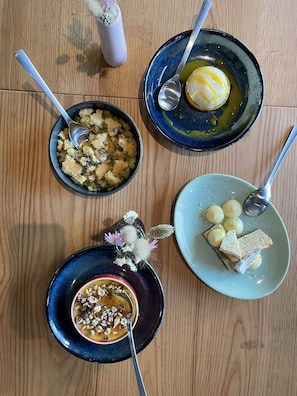 Breakfast, lunch, dinner served; French cuisine
