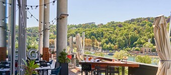Novotel Lyon Centre Confluence Bord de Saone