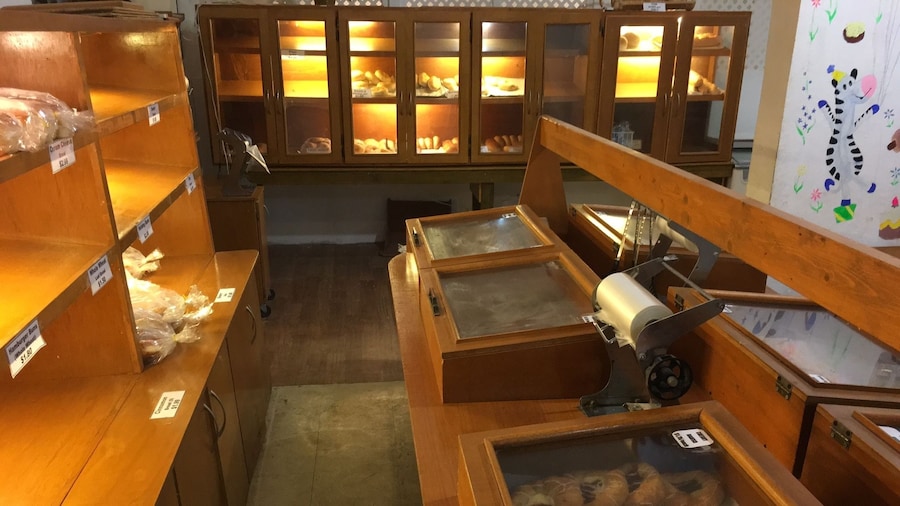 ひまわり ホテル