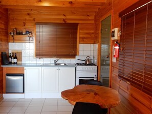 Tủ lạnh, lò nướng, bếp nấu, lò nướng bánh mì 