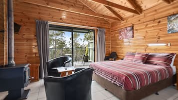 Classic Chalet, 1 Queen Bed, Ocean View | 1 bedroom, premium bedding, pillowtop beds, laptop workspace