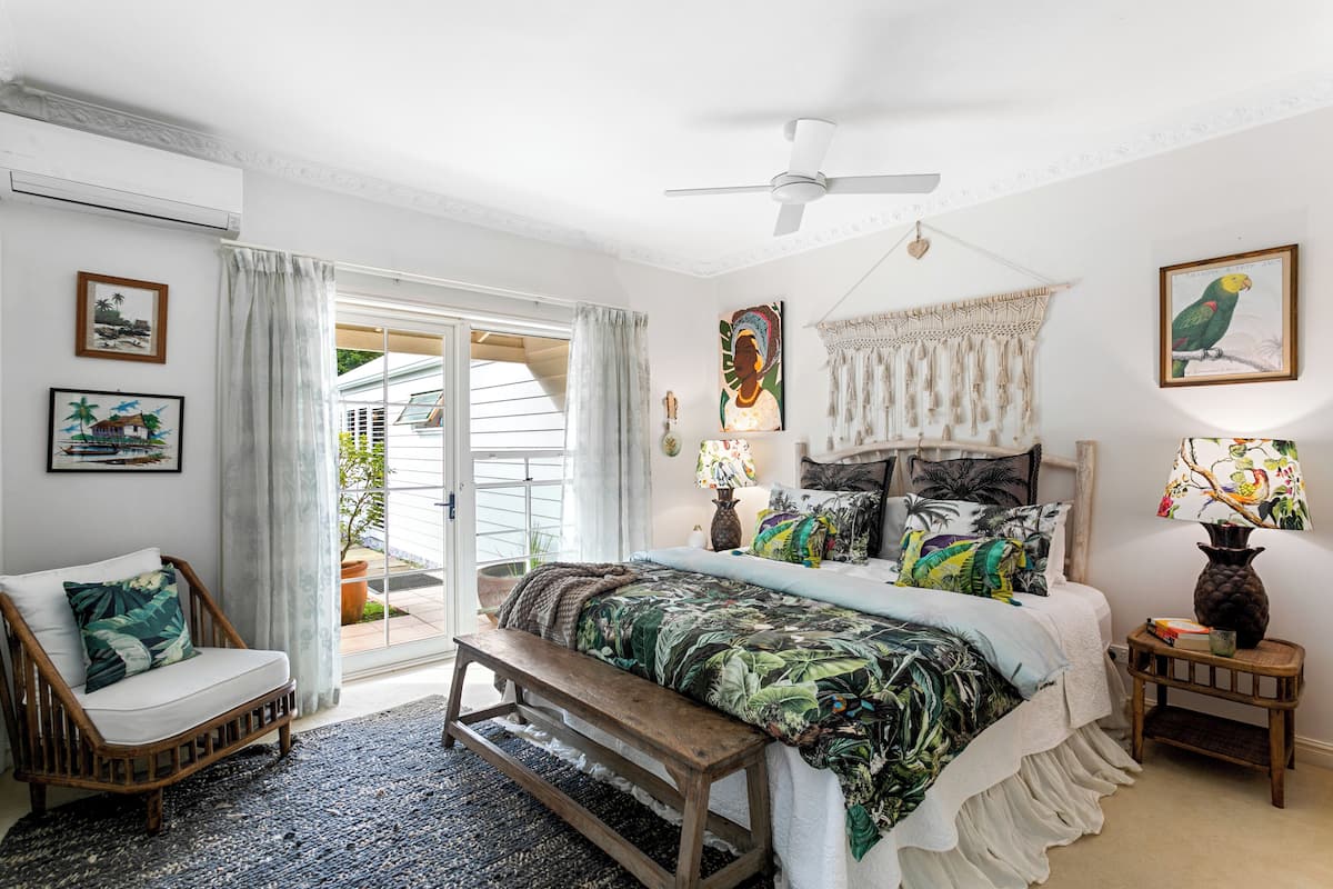King Ensuite (3) | 1 bedroom, Egyptian cotton sheets, premium bedding, pillowtop beds
