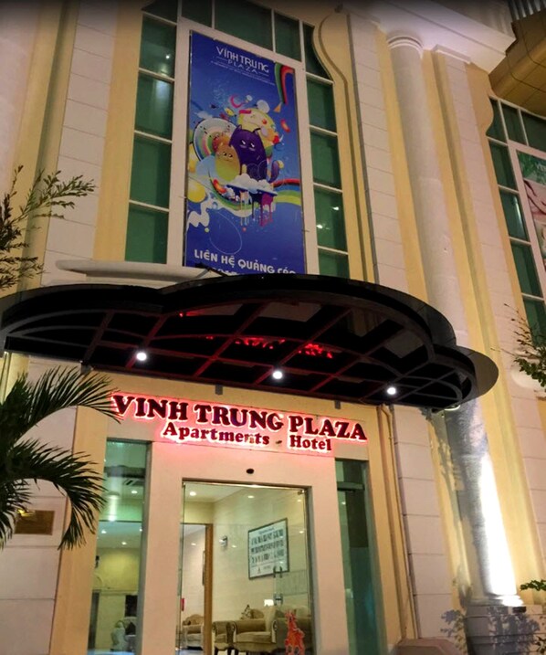 Mặt tiền nơi lưu trú