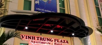 榮特隆廣場公寓式飯店