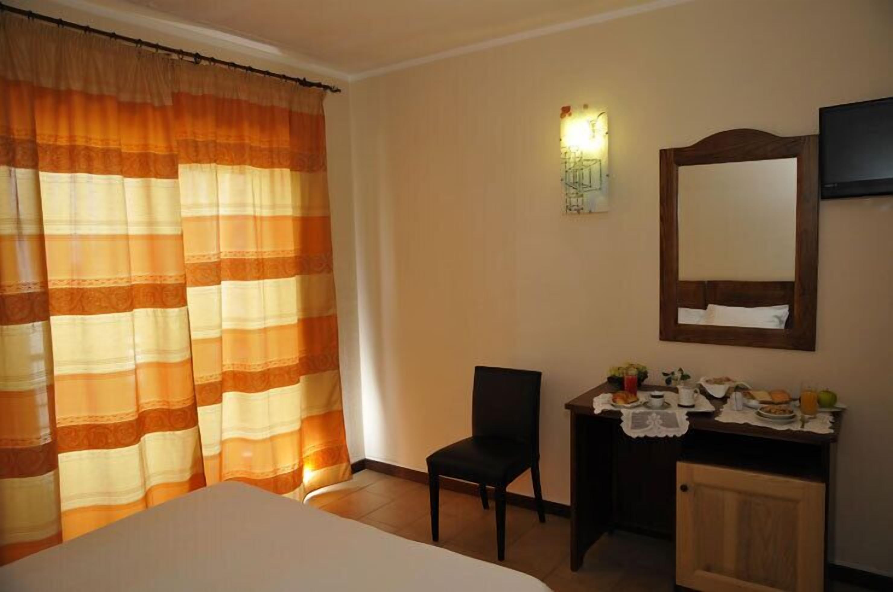 Egyptian cotton sheets, pillowtop beds, minibar, individually furnished