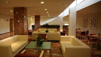 Sala de estar en el lobby