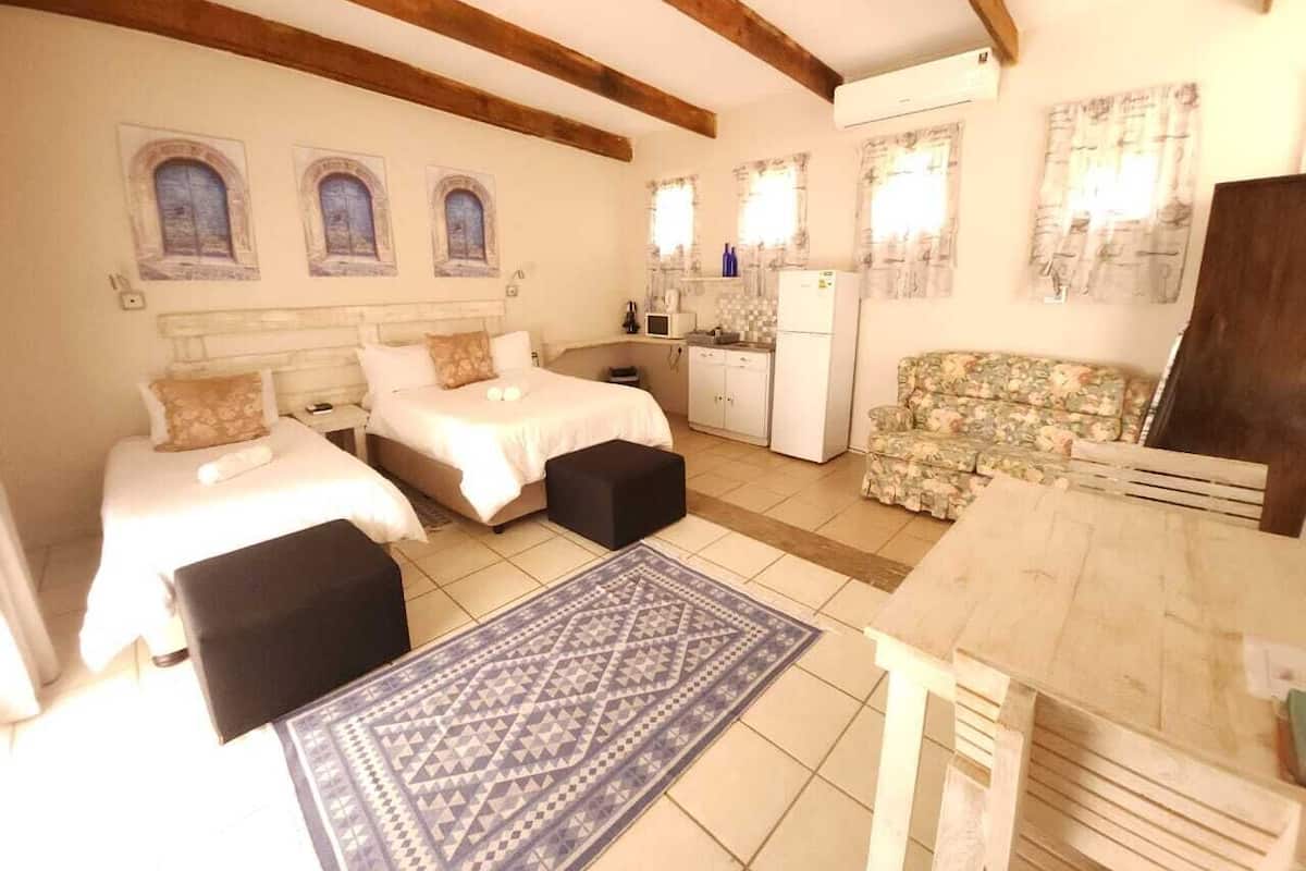 Eenvoudige kamer, 1 twee- of 2 eenpersoonsbedden | 1 slaapkamer, luxe beddengoed, Select Comfort-bedden