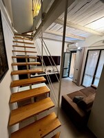 Duplex Apartment | Private kitchen | Full-size fridge, microwave, oven, stovetop