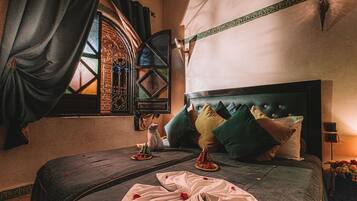 Deluxe Room, Courtyard View | Premium bedding, Select Comfort beds, minibar, in-room safe