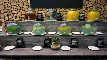 Petit déjeuner buffet compris tous les jours