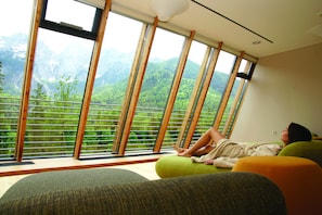 Sauna, body treatments, aromatherapy, body wraps, body scrubs, facials