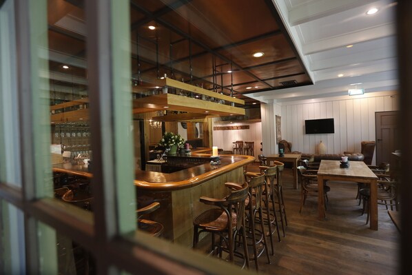 Bar (on property) - Forest Hotel (Den Helder)