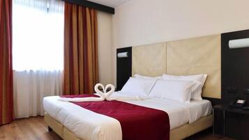 Minibar, in-room safe, desk, soundproofing