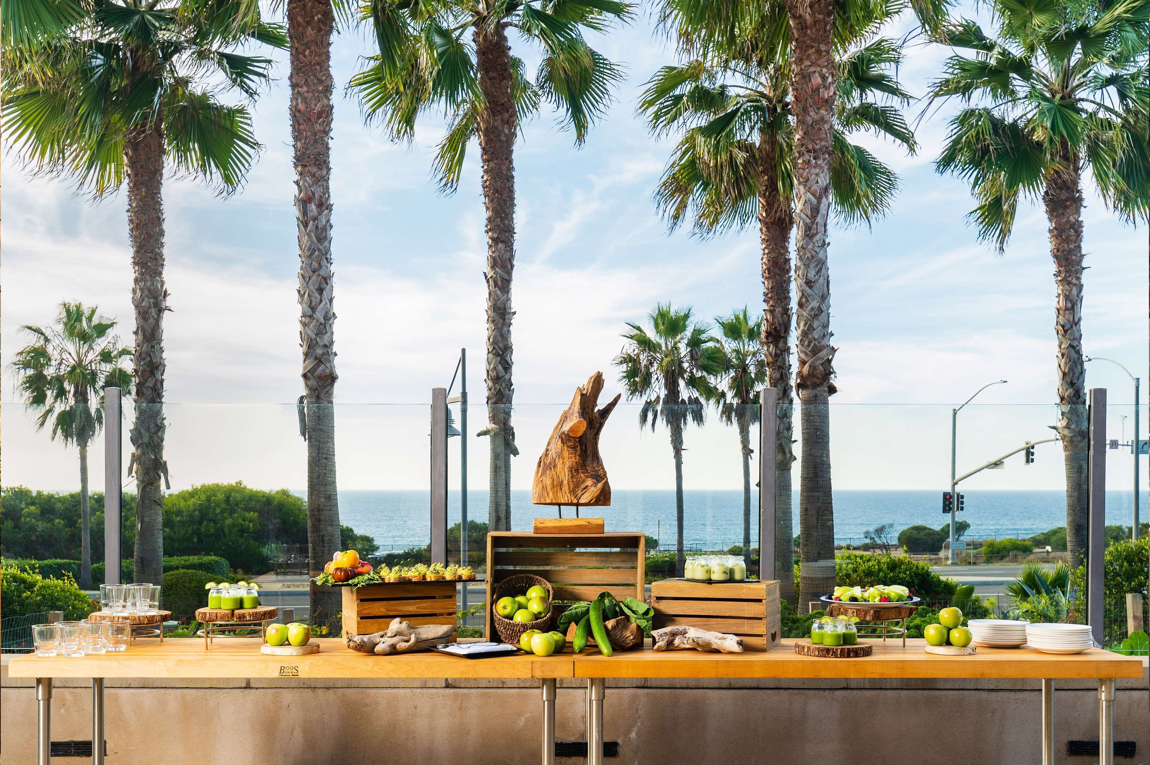 Breakfast, lunch, dinner served; beach views