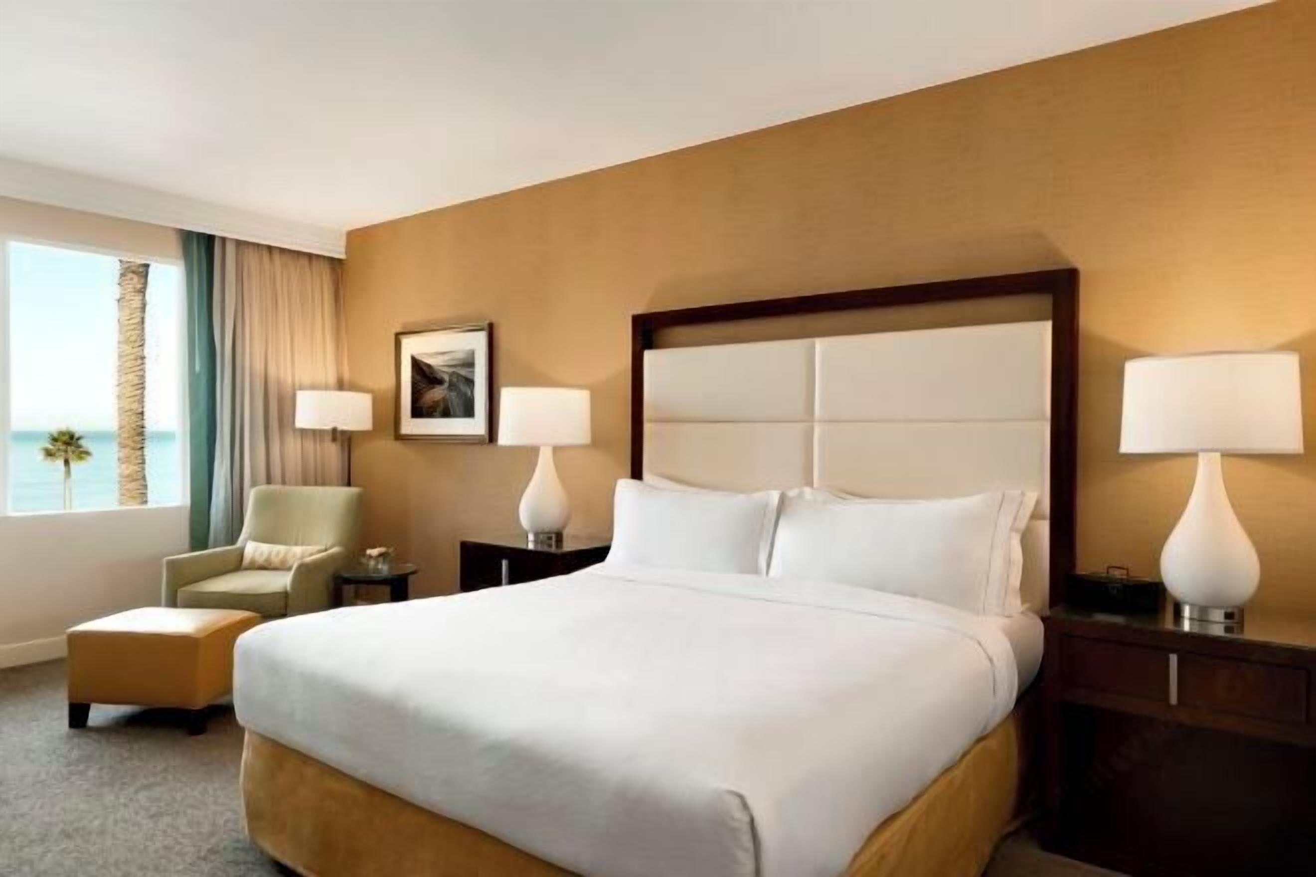 Premium bedding, pillowtop beds, in-room safe, desk