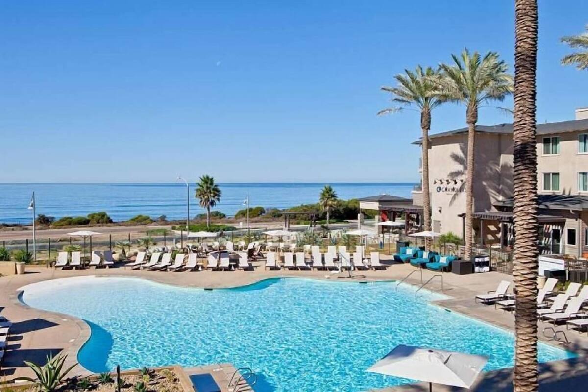 Piscine | Piscine extérieure, tentes de plage, parasols de plage