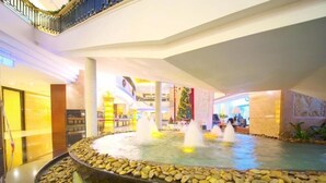 View from property - Dongguan Metropolitan Yijing Hotel (Dongguan)